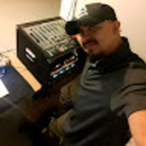 Meet your Posher, Rene